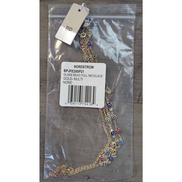 Nordstrom Layered Glass Bead Necklace Star Moon Pendant Gold Toned Chain - Picture 2 of 7